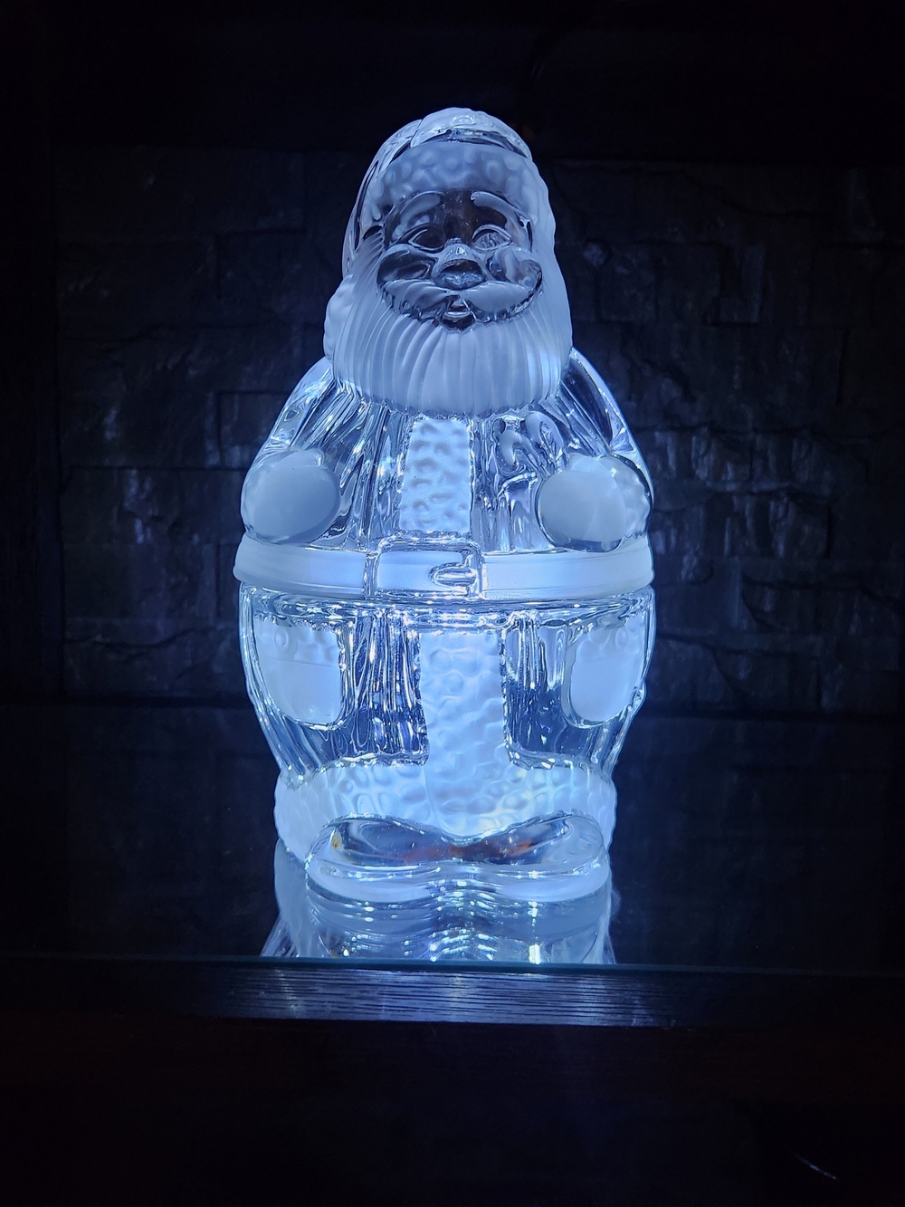 Gorham Holiday Traditions 9 1/4" Crystal Santa Treat Jar In Original Box
